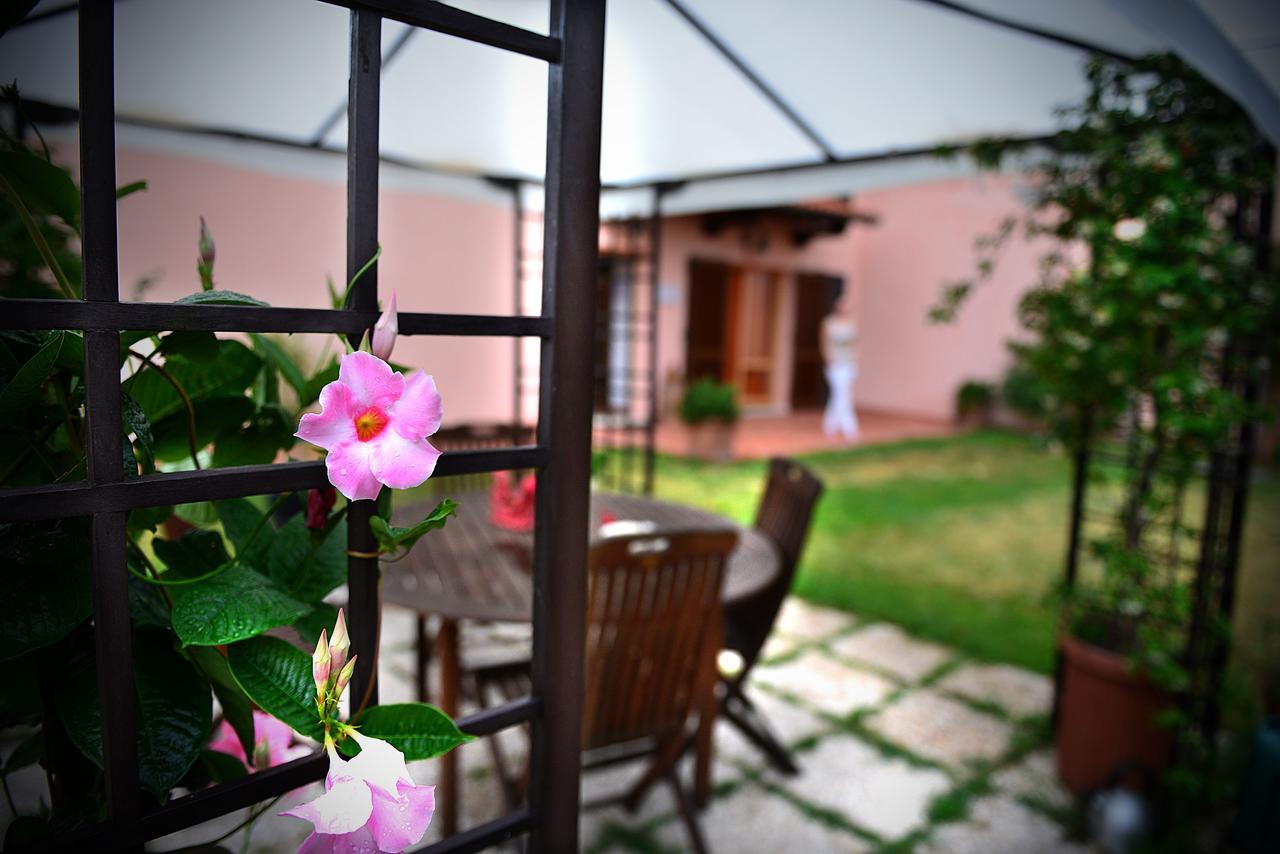 Villa Etruria Guest House Pitigliano Exterior foto